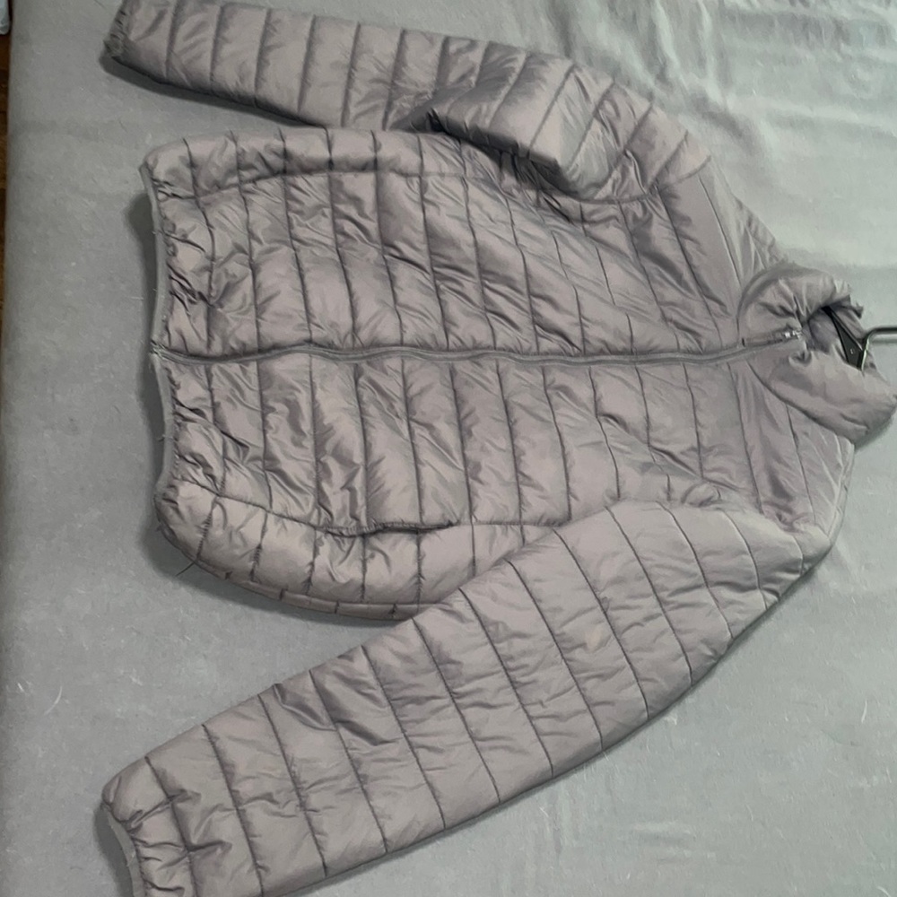 Men grey puffer jacket